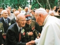 13.06.1999 Radzymin. Viaggio Apostolico del Papa Giovanni Paolo II in Polonia. Incontro con i reduci della guerra polacco-bolscevica del 1920.